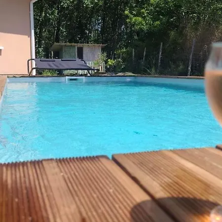 Grande Maison De Vacances 12pers Piscine